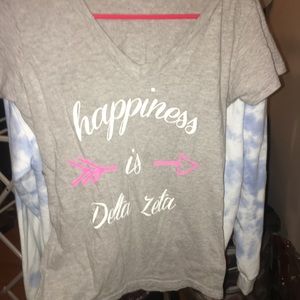 delta zeta v neck